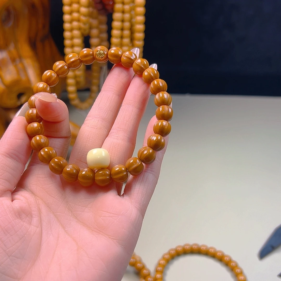 王****手串猴头核桃全品8➕磨砂鲨鱼