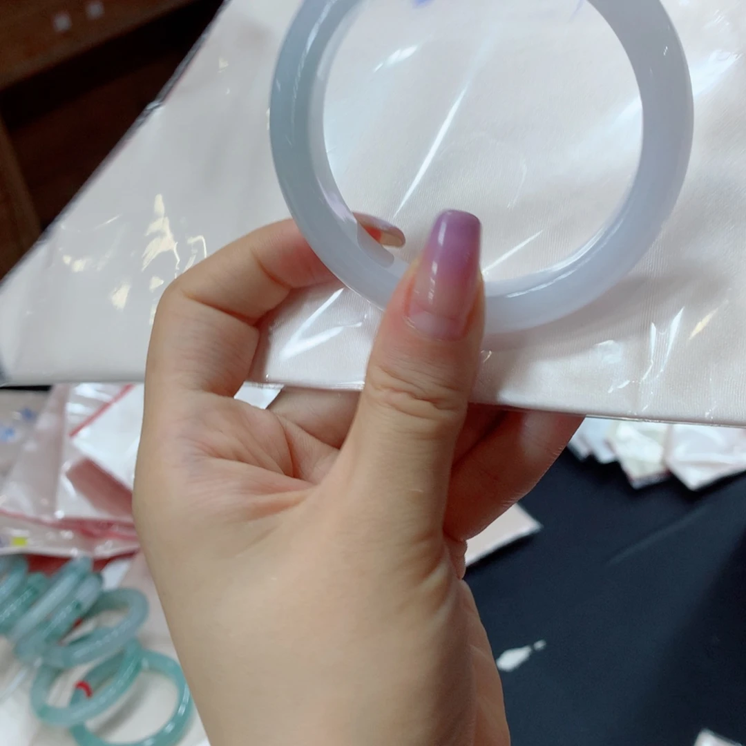 未镶嵌手镯翡翠买断
