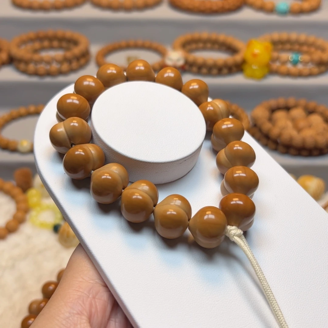 ****儿手串猴头核桃17.7精品屁桃福利