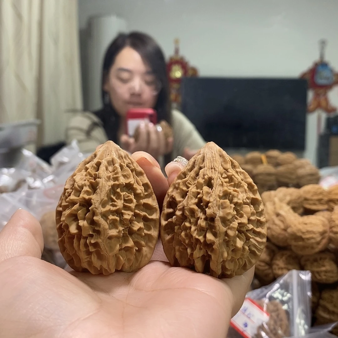 把件文玩核桃41招财鼠有水尖