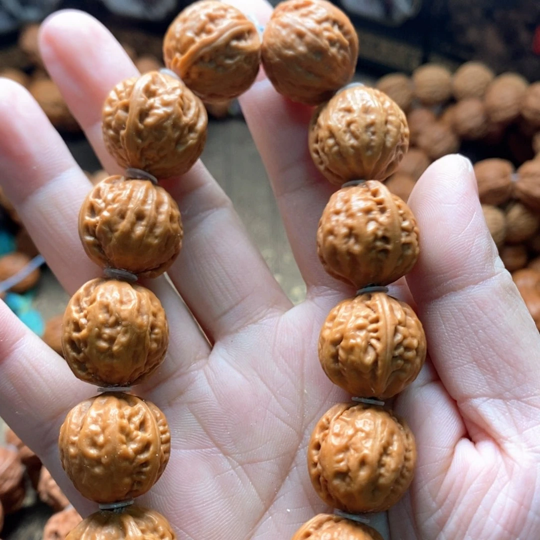 文玩核桃手串F****h文玩核桃20。20。19