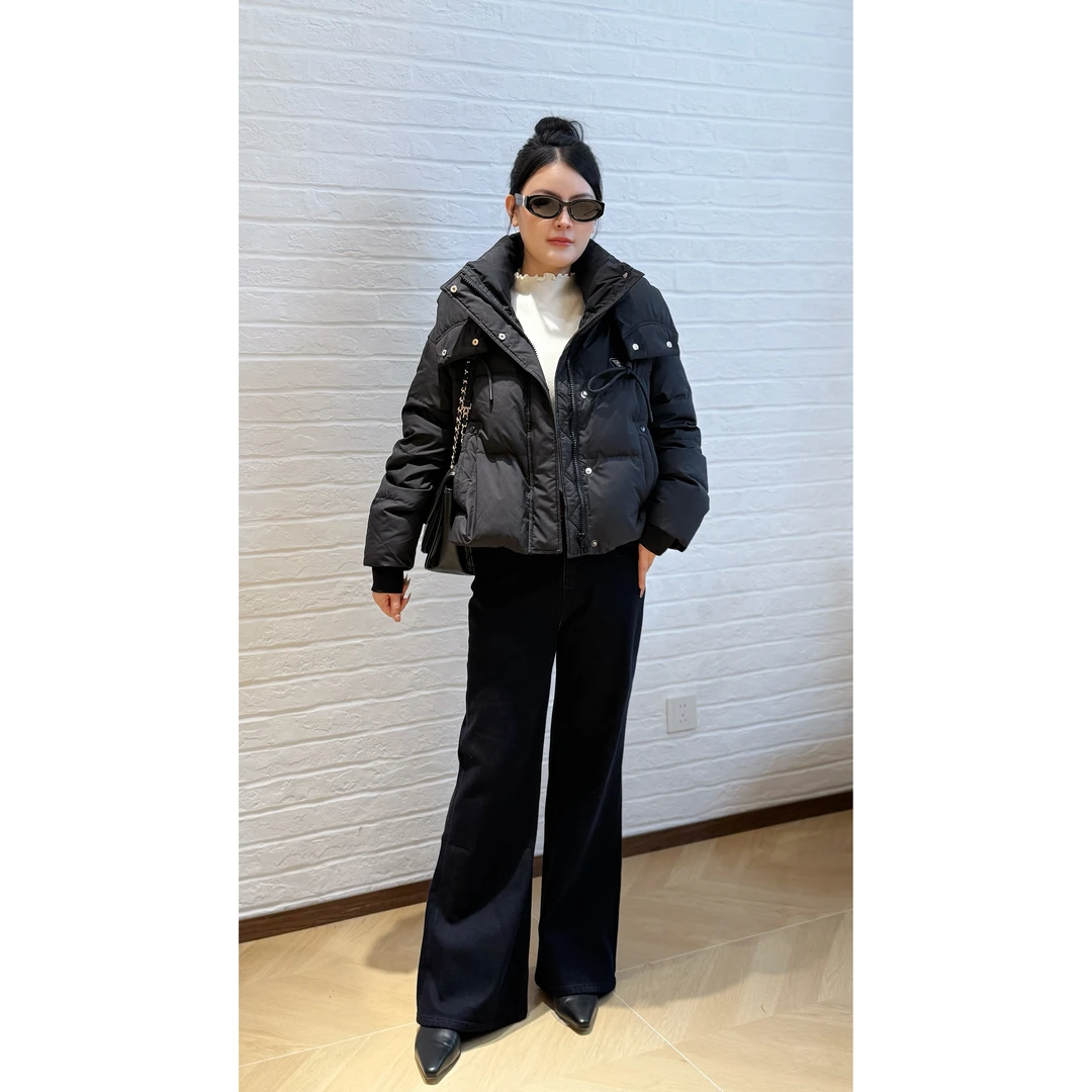 溪上新款---抽绳三角标羽绒服