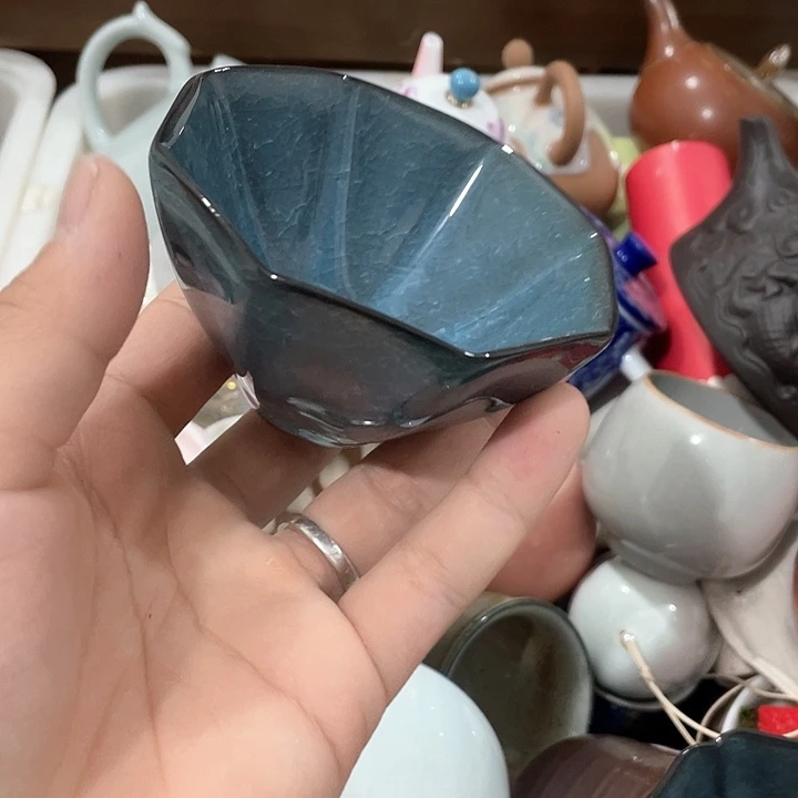 陶瓷茶具全部清清完回家过年