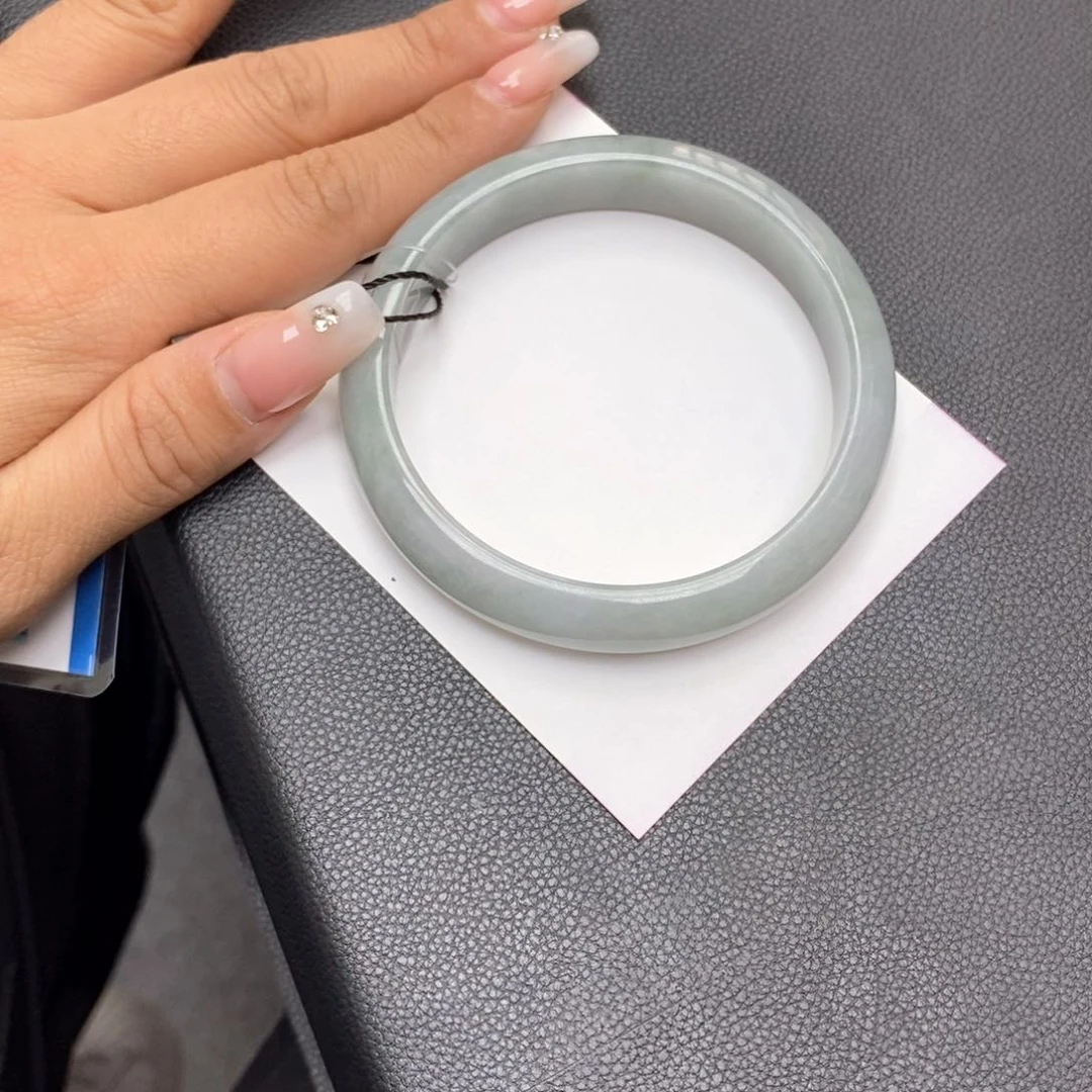 翡翠手镯未镶嵌哞*61圈口