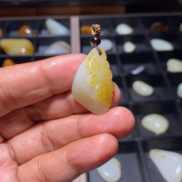 和田玉（白玉）未镶嵌颈饰