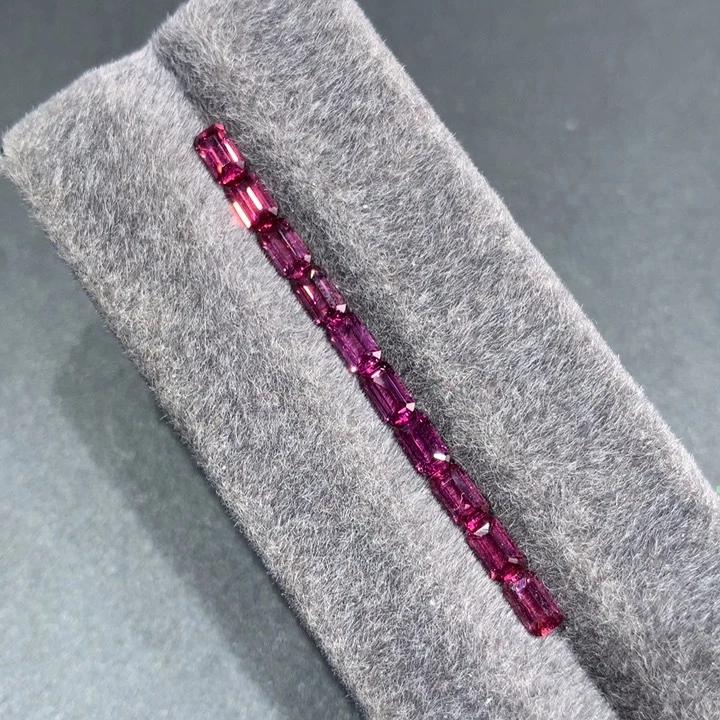 石榴石裸石未镶嵌4克拉