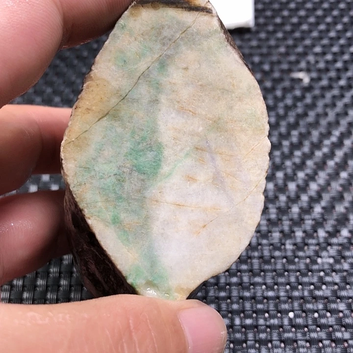 翡翠颈饰未镶嵌缅甸天然翡翠