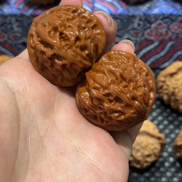 吊坠文玩核桃瓷娃娃