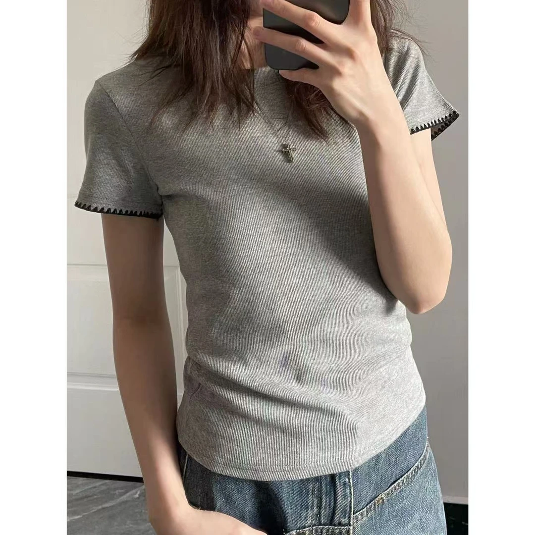 女装短袖T恤贝壳刺绣极简风气质灰色圆领休闲收腰修身短款夏上衣