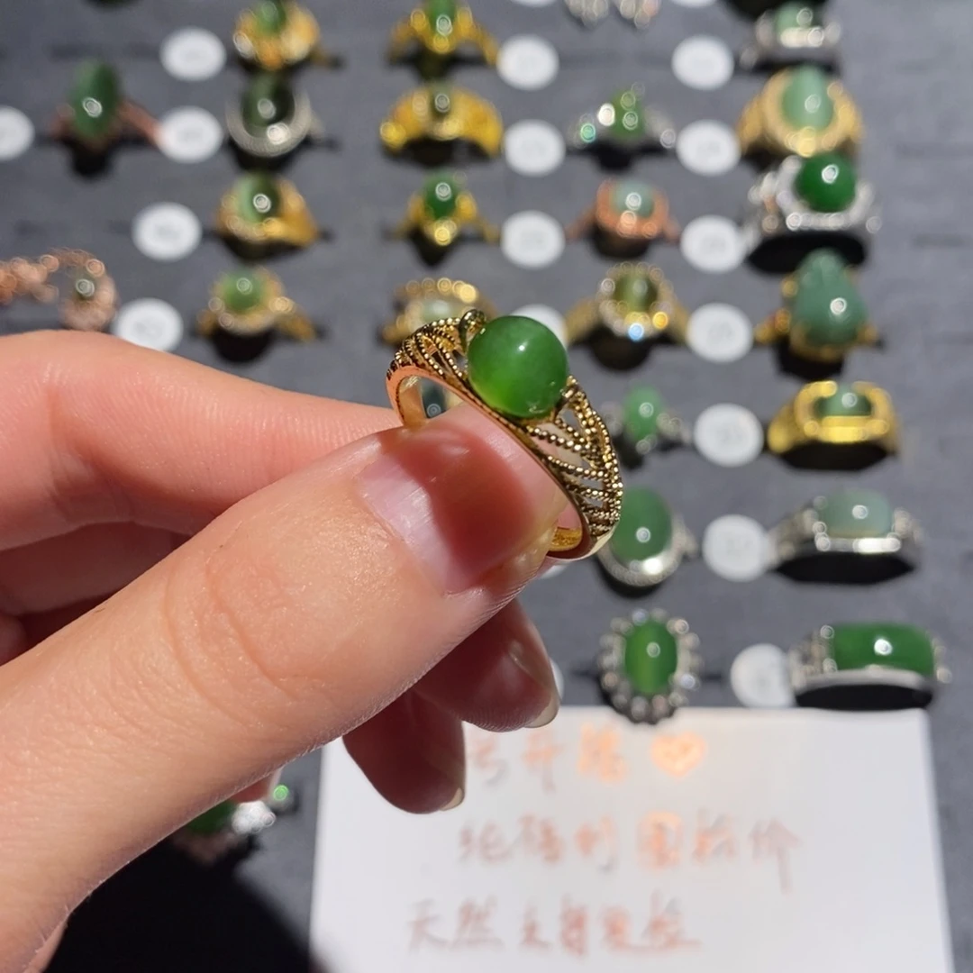 和田玉（碧玉）未镶嵌戒指