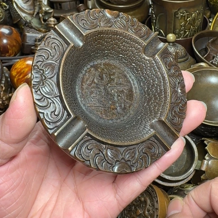 铜器摆件收收藏藏