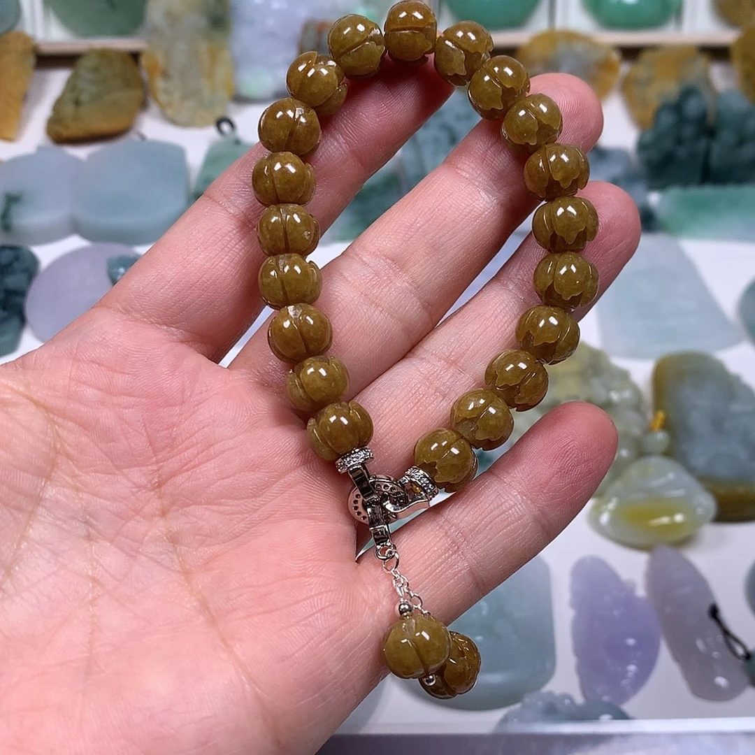 翡翠未镶嵌颈饰翡翠莲花手串