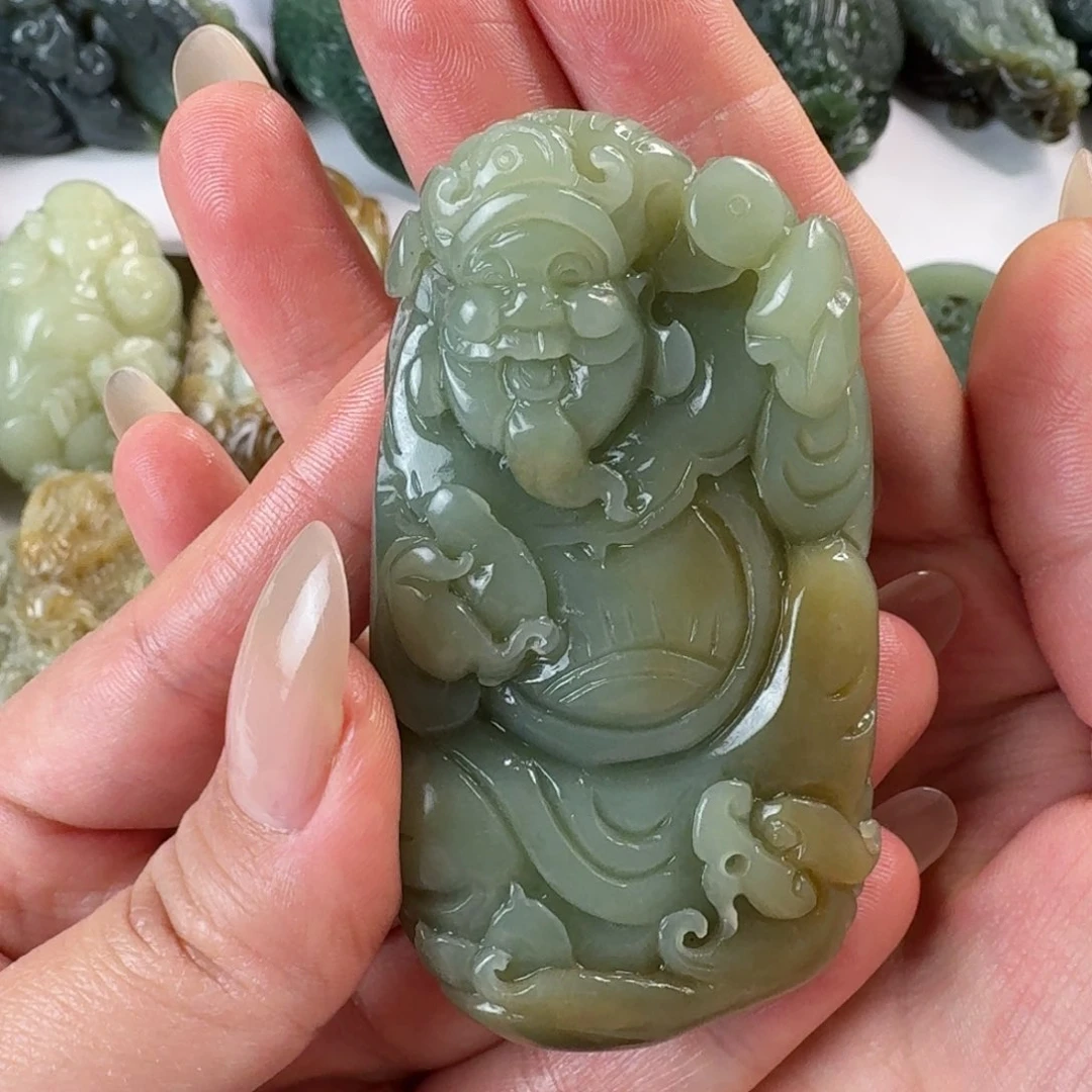 未镶嵌和田玉把件