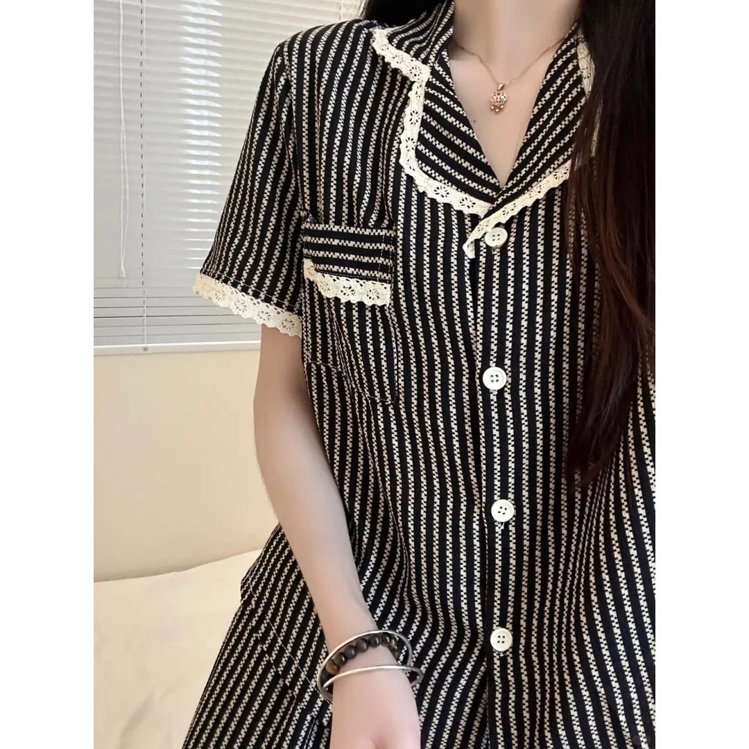 ins风条纹蕾丝边睡衣女夏季新款短袖长裤舒适亲肤套装显瘦家居服