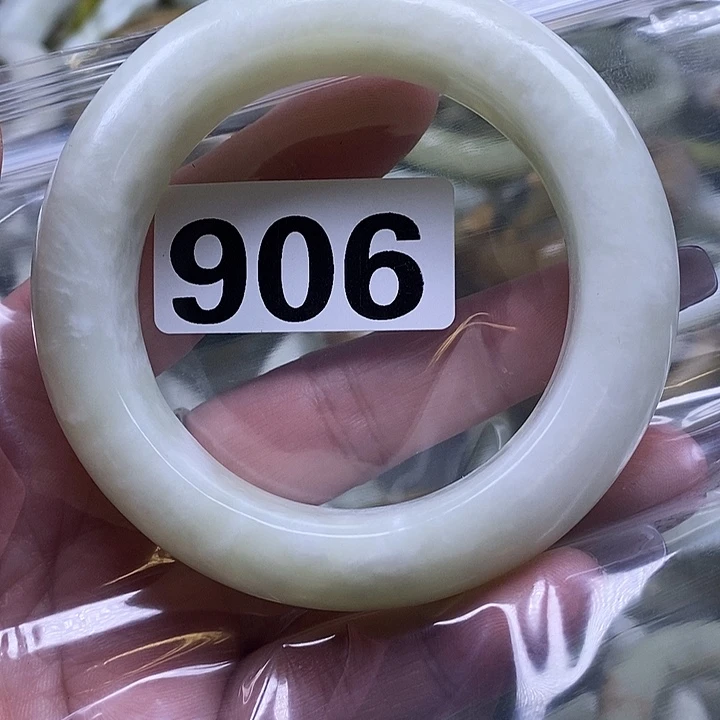 ฅ***ฅ蛇纹石玉未镶嵌手镯