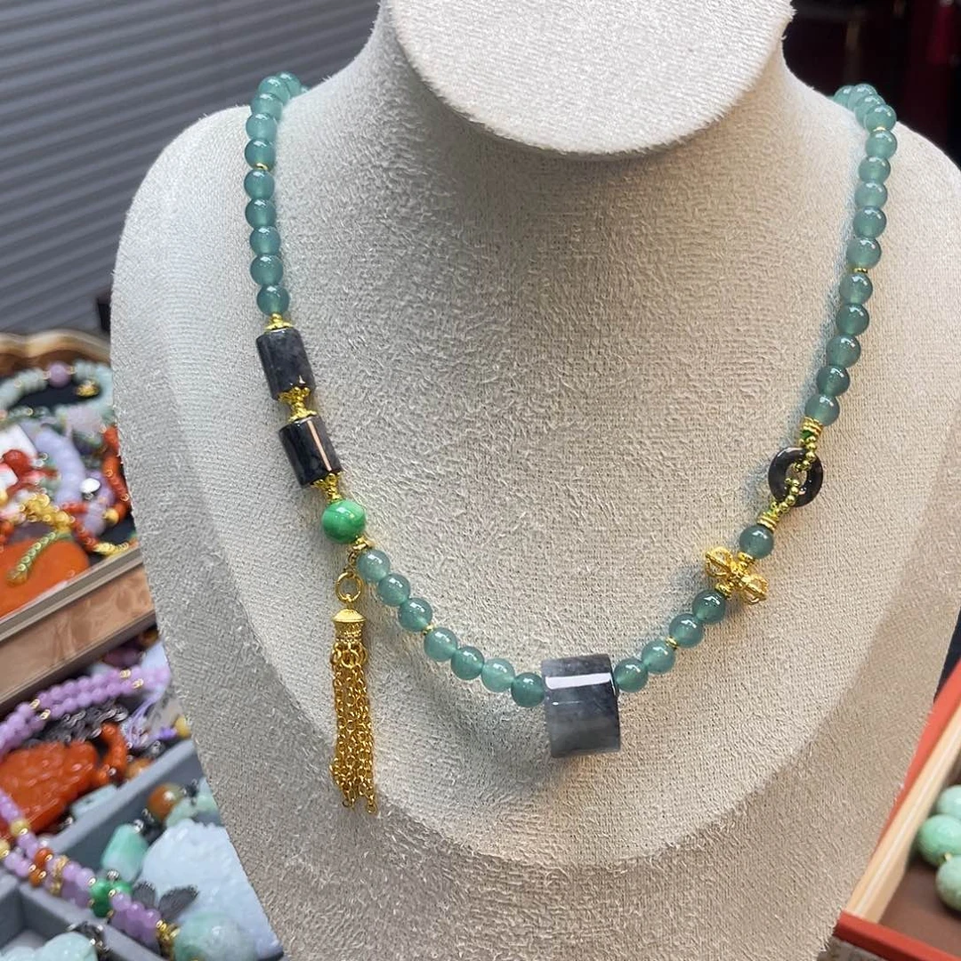 翡翠未镶嵌项链炸