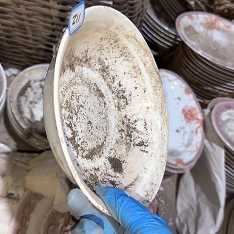 瓷片国营厂库存微瑕17.5厘米112