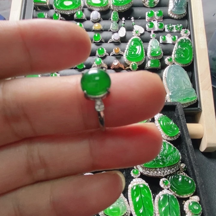 未镶嵌戒指翡翠38