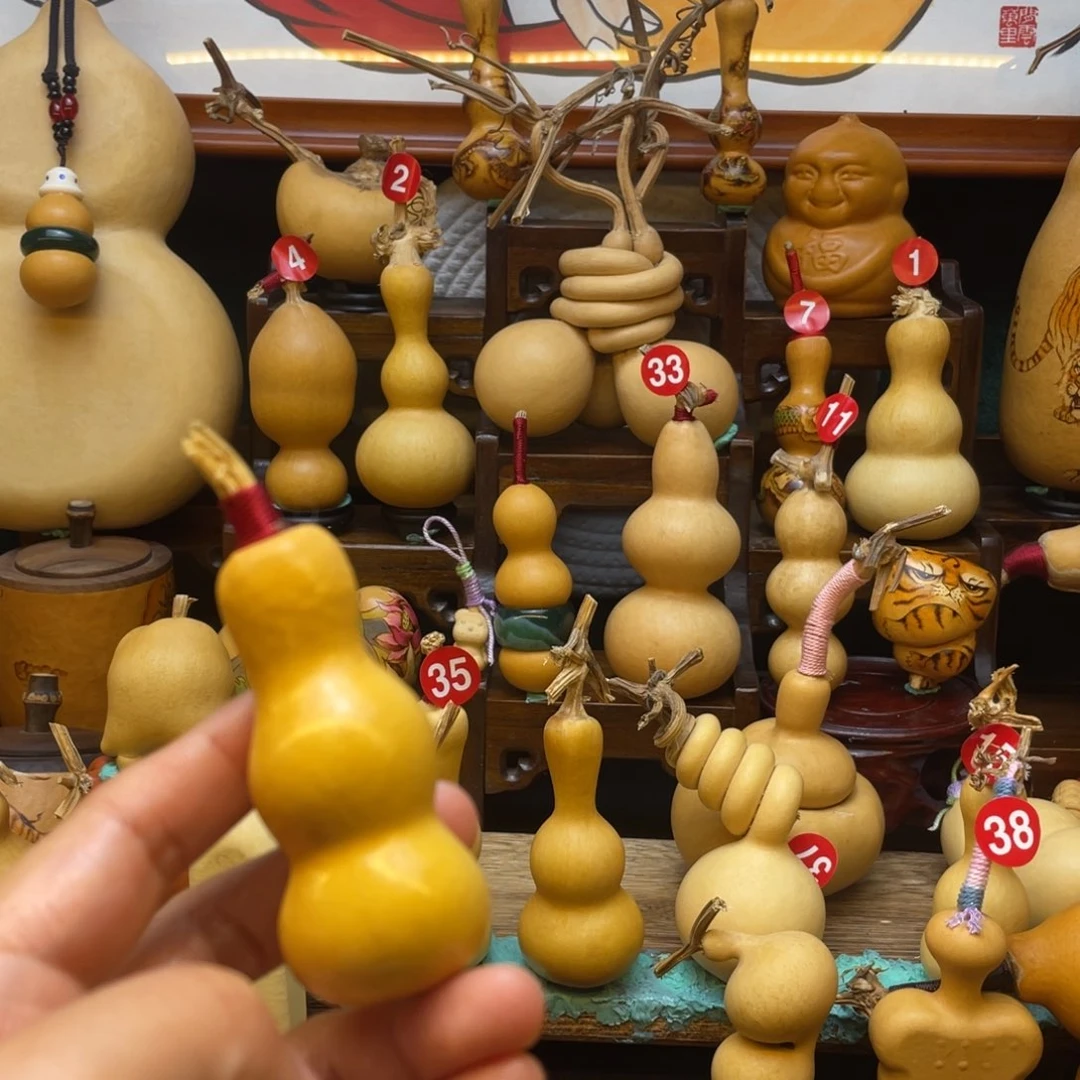 冒****?葫芦笙和一首小情歌送给了一群