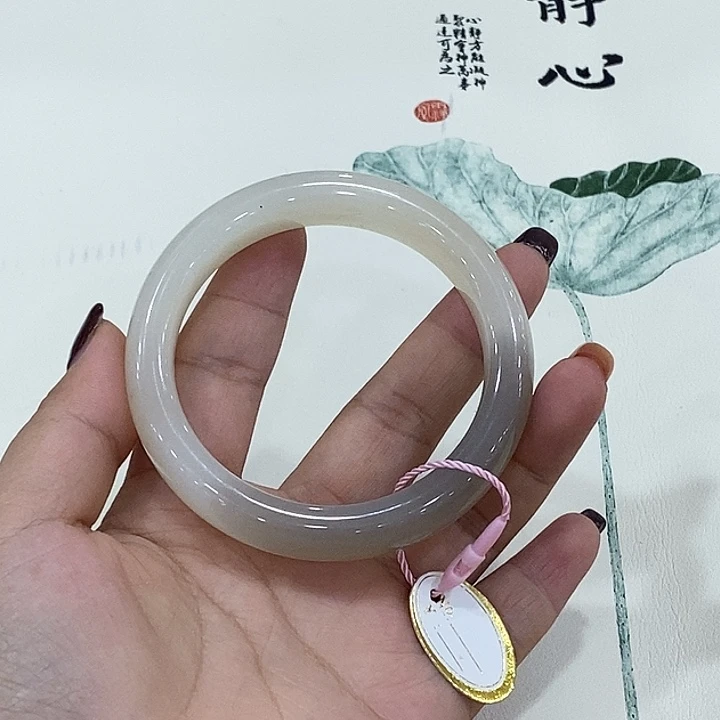 和田玉未镶嵌手镯56mm
