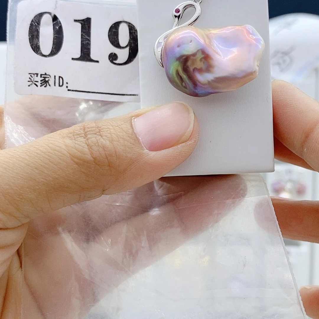 淡水珍珠颈饰钛钢