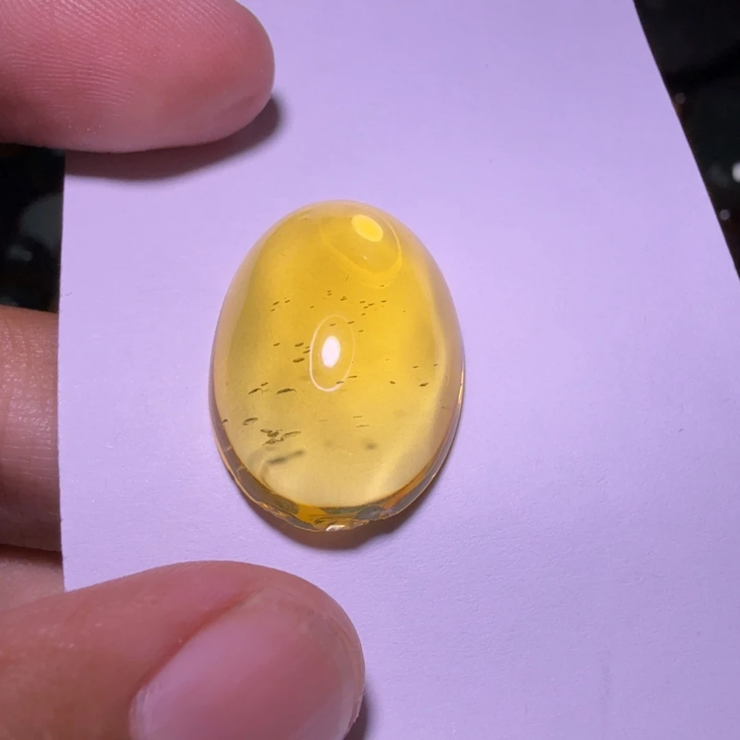 未镶嵌琥珀裸石7号
