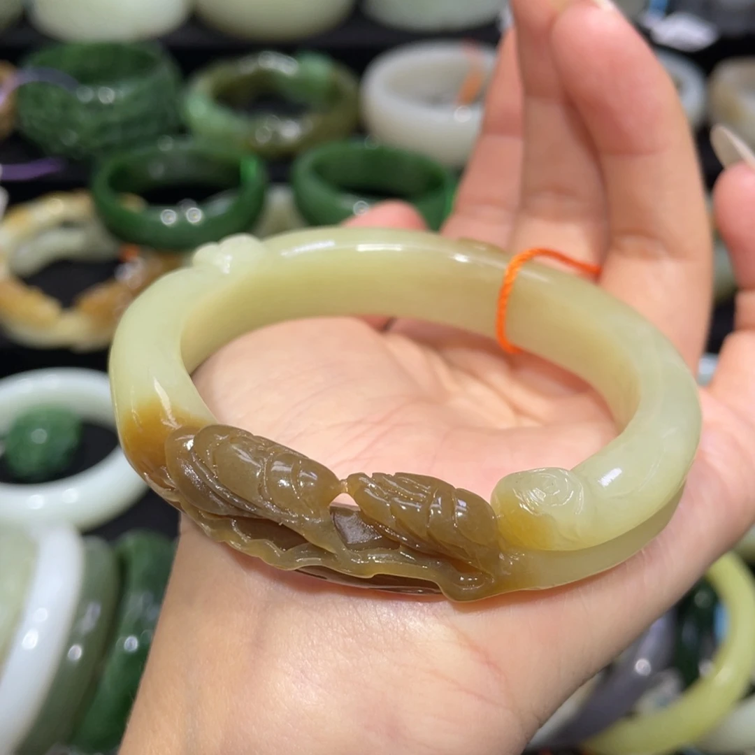 未镶嵌手镯和田玉23