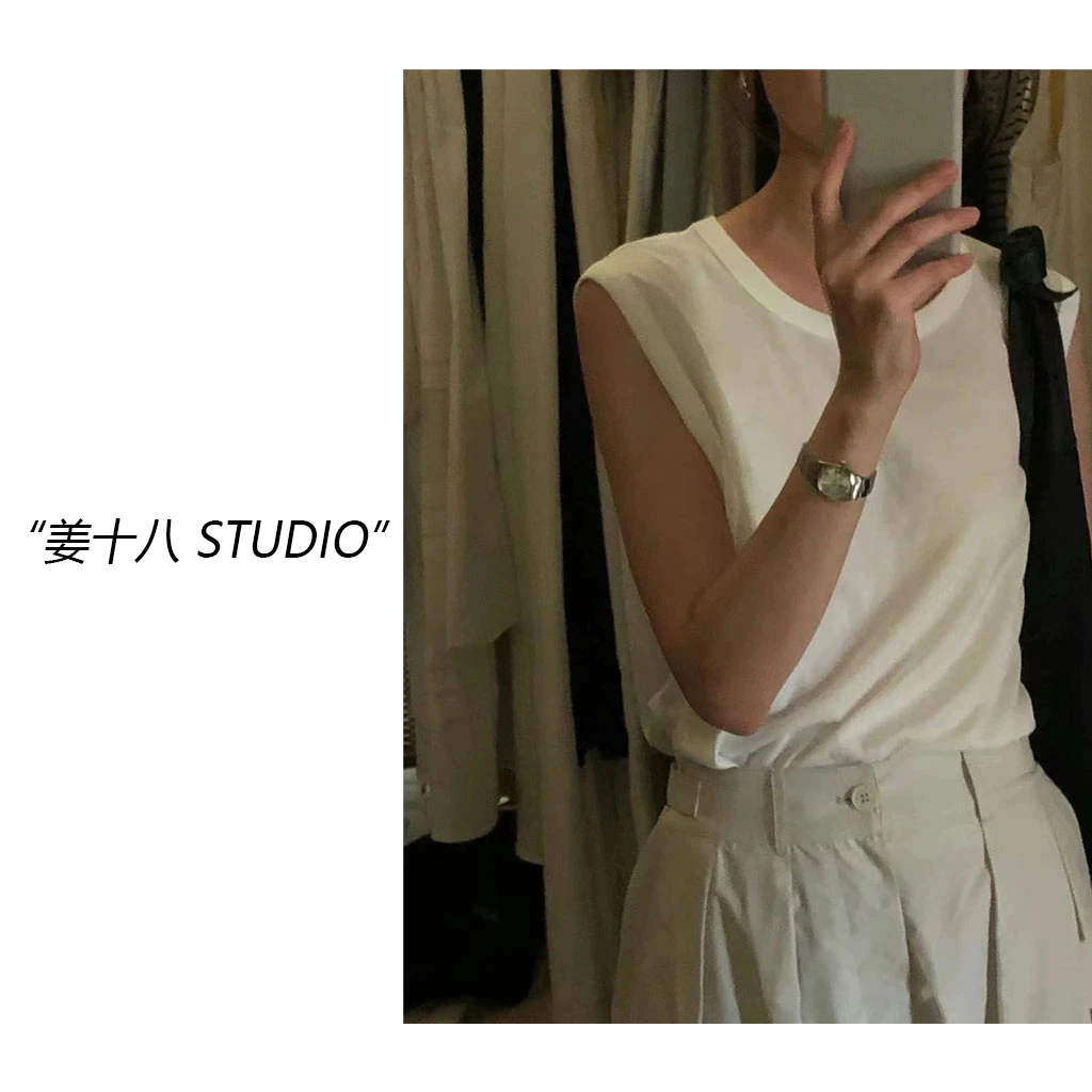 姜十八-「陷入纯情」韩国单！25新款圆领纯色修身短背心