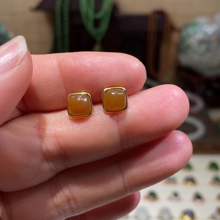 和田玉银S925镶嵌耳饰