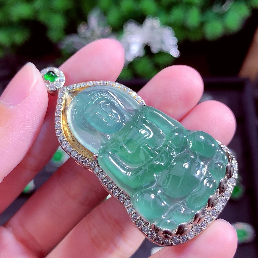 颈饰未镶嵌翡翠天然