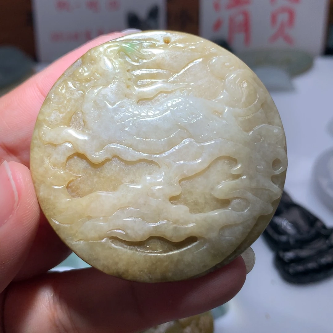 翡翠未镶嵌颈饰保真天然A货翡翠