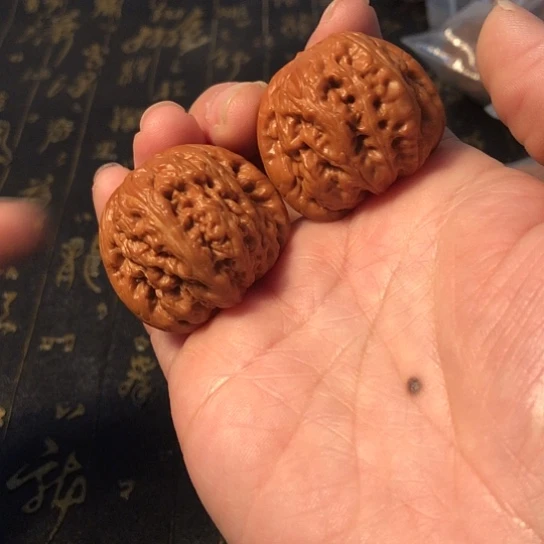 把件文玩核桃元宝39mm