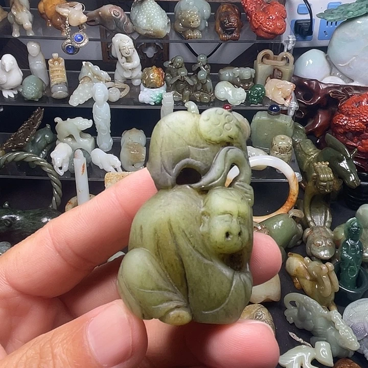 和田玉（糖玉）未镶嵌颈饰