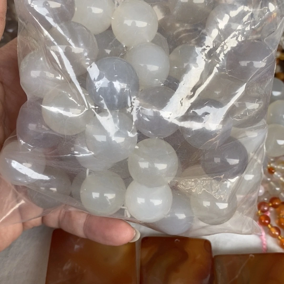 玛瑙/玉髓颈饰未镶嵌通****）