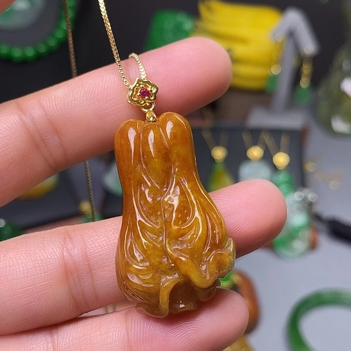 吊坠(赠链)未镶嵌翡翠