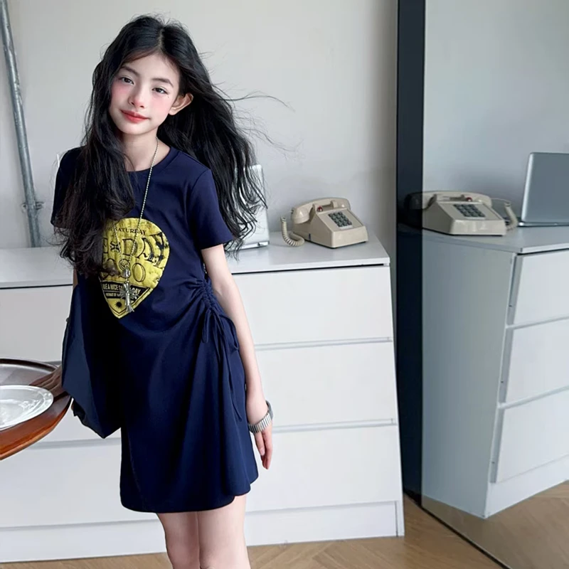 女童连衣裙韩系时尚减龄小众抽绳收腰显瘦印花短袖A字裙2025夏新