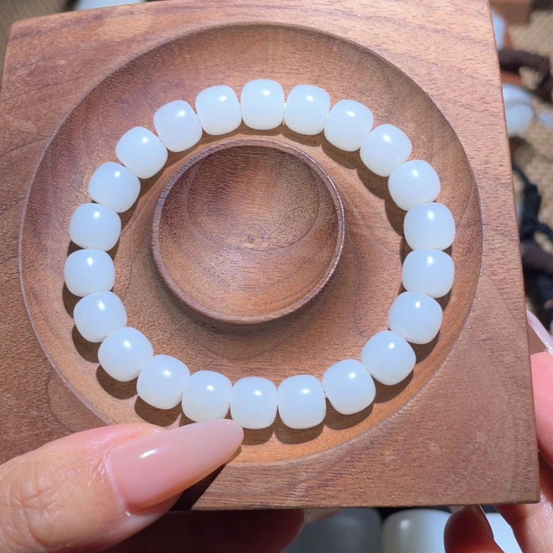 未镶嵌手链和田玉大*