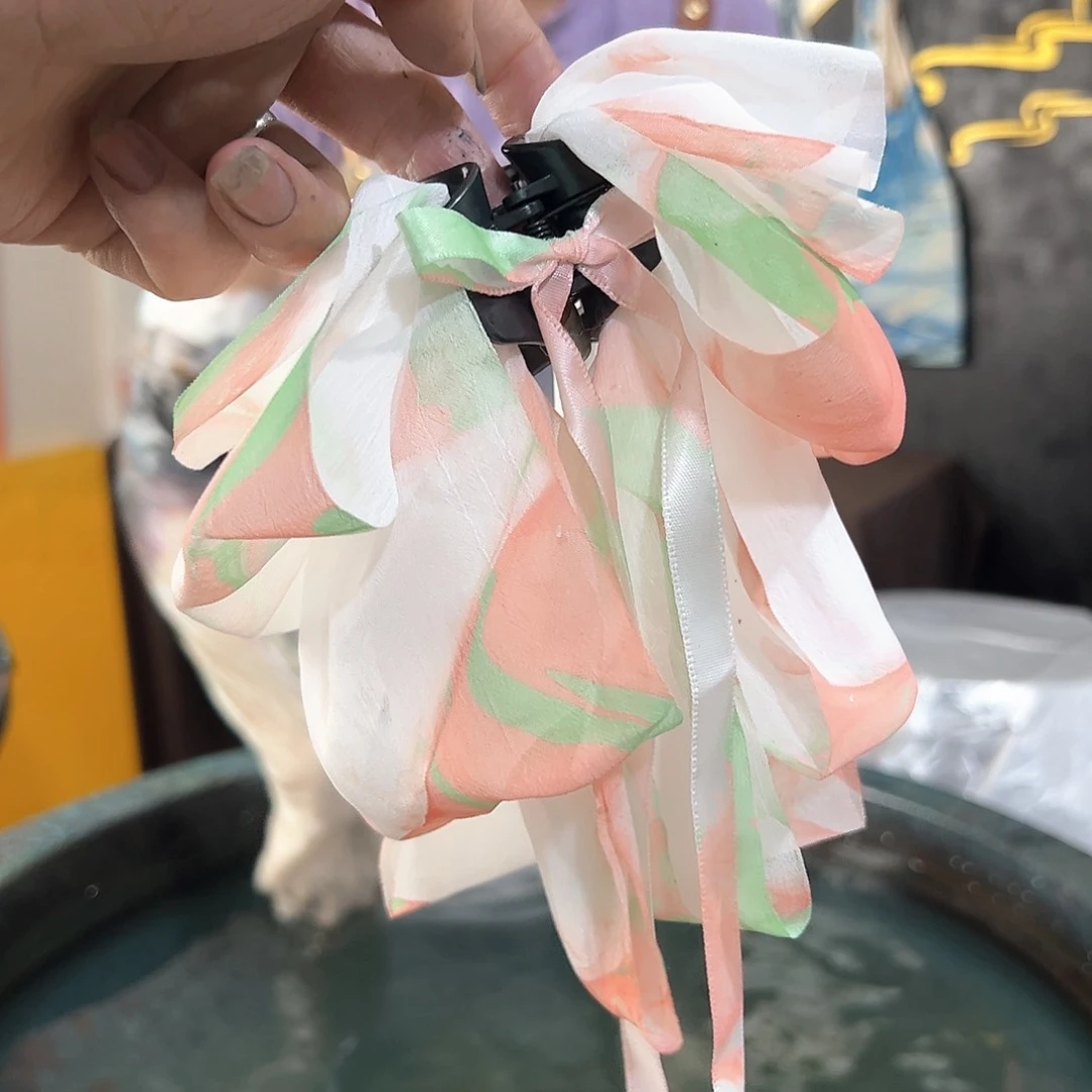 758抓夹手作的饰品