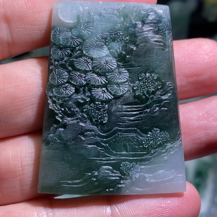 重***生未镶嵌定制翡翠山水牌