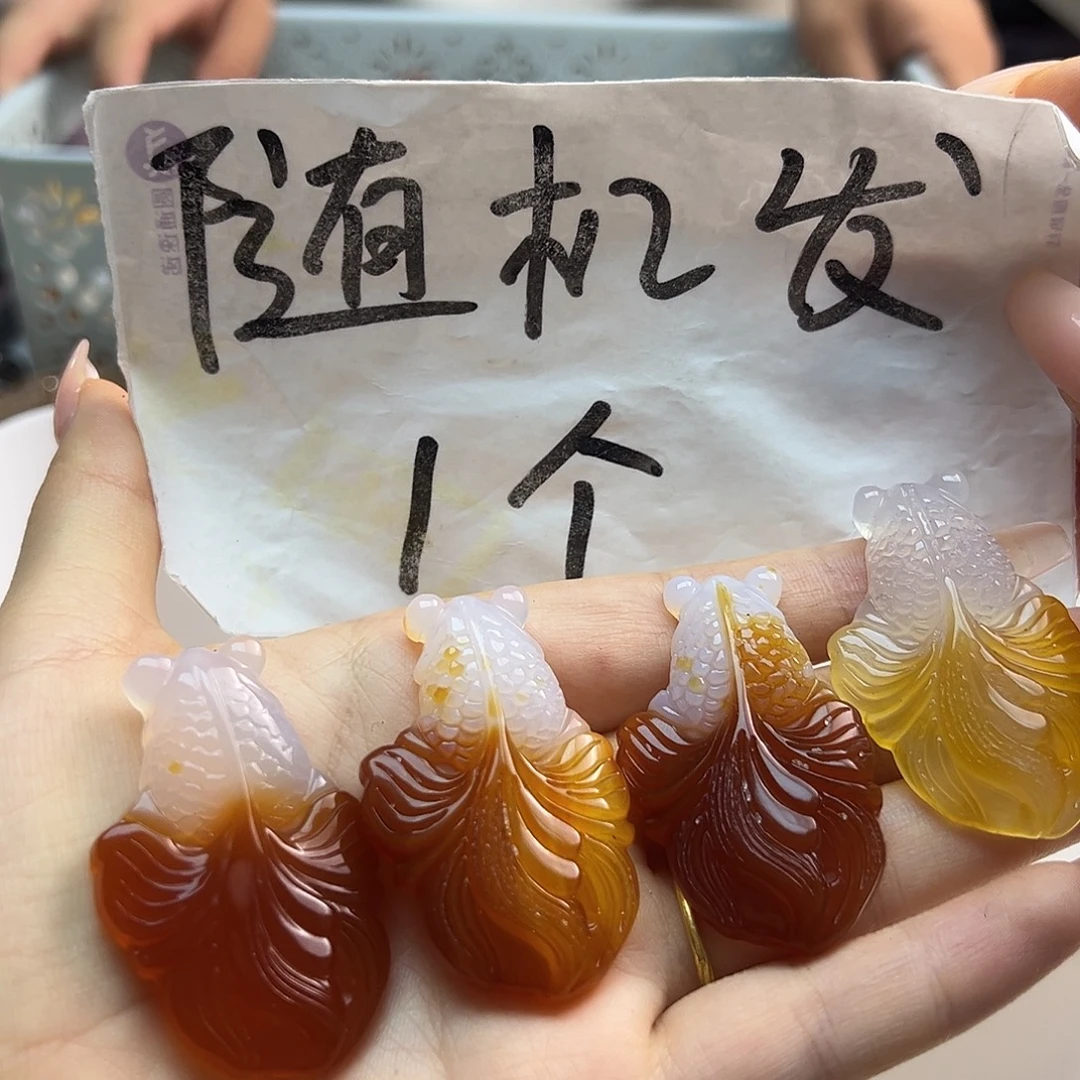 玛瑙/玉髓合金颈饰