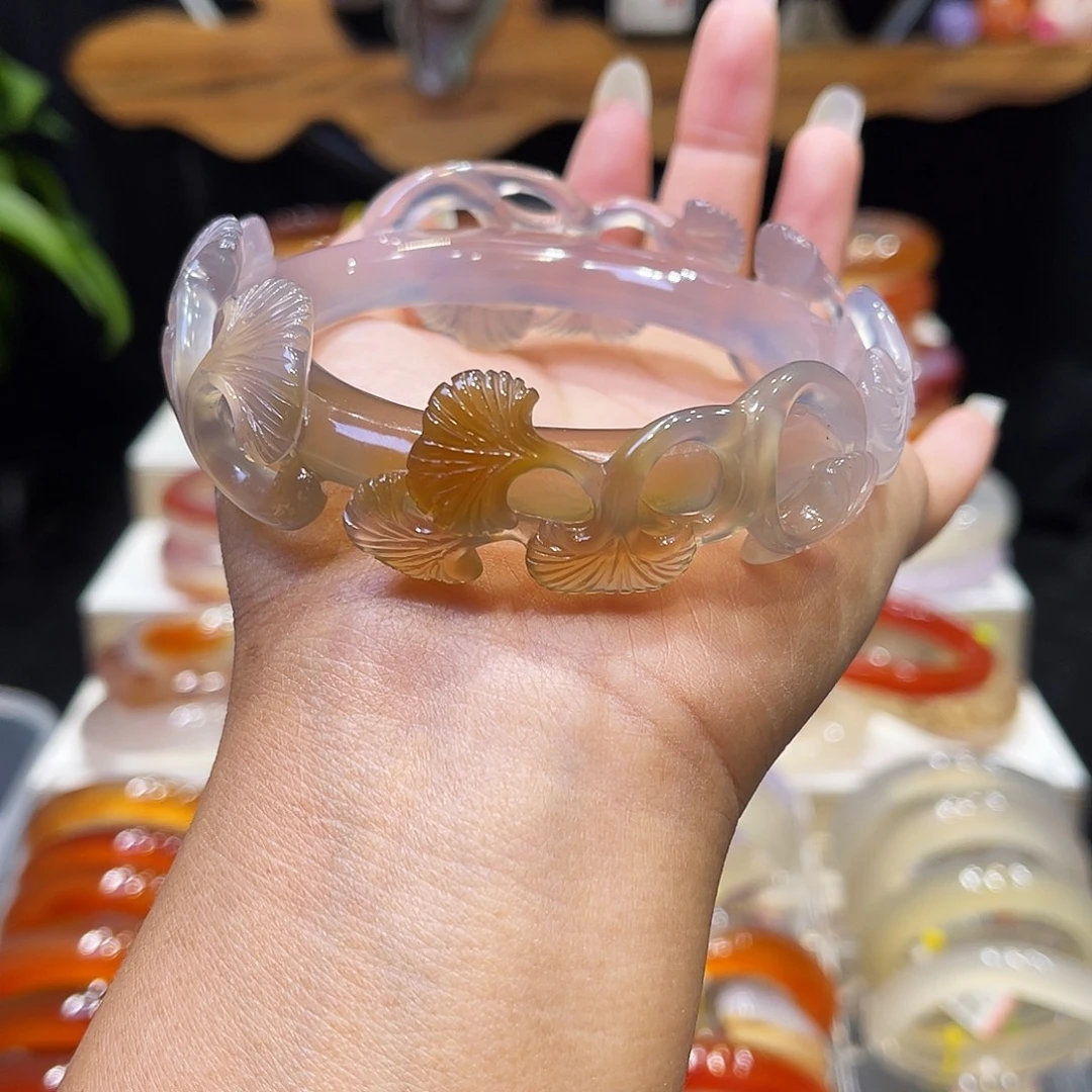 手镯玛瑙/玉髓未镶嵌