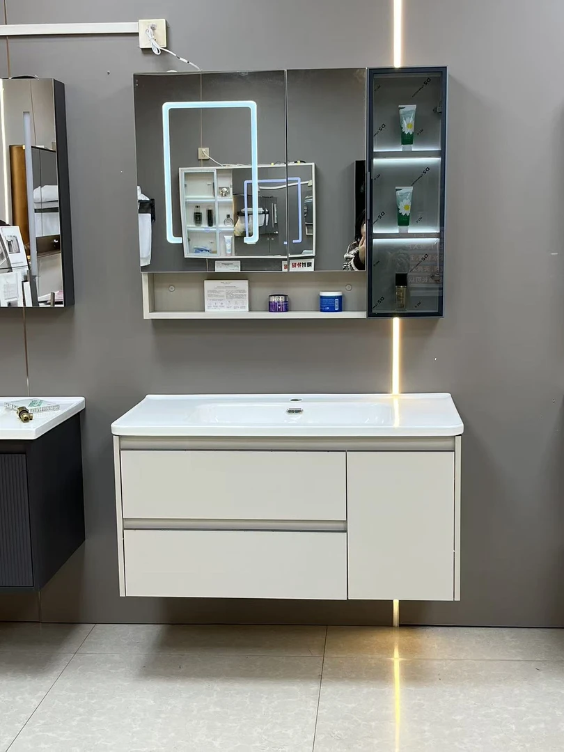 新款加厚板材肤感膜烤漆实木浴室柜组合一体盆卫生间洗漱台