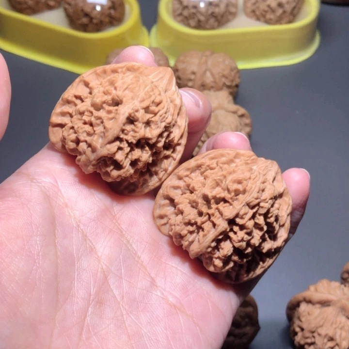 文玩核桃把件D*.39满天星