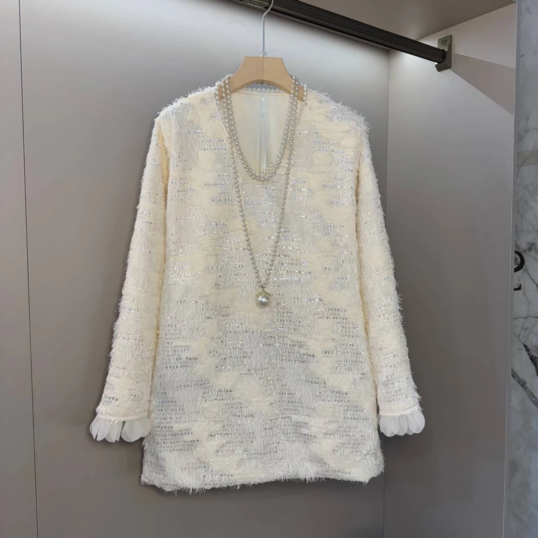 不规则亮片毛边设计韩系宽松气质v领花瓣袖口大码女装百搭上衣