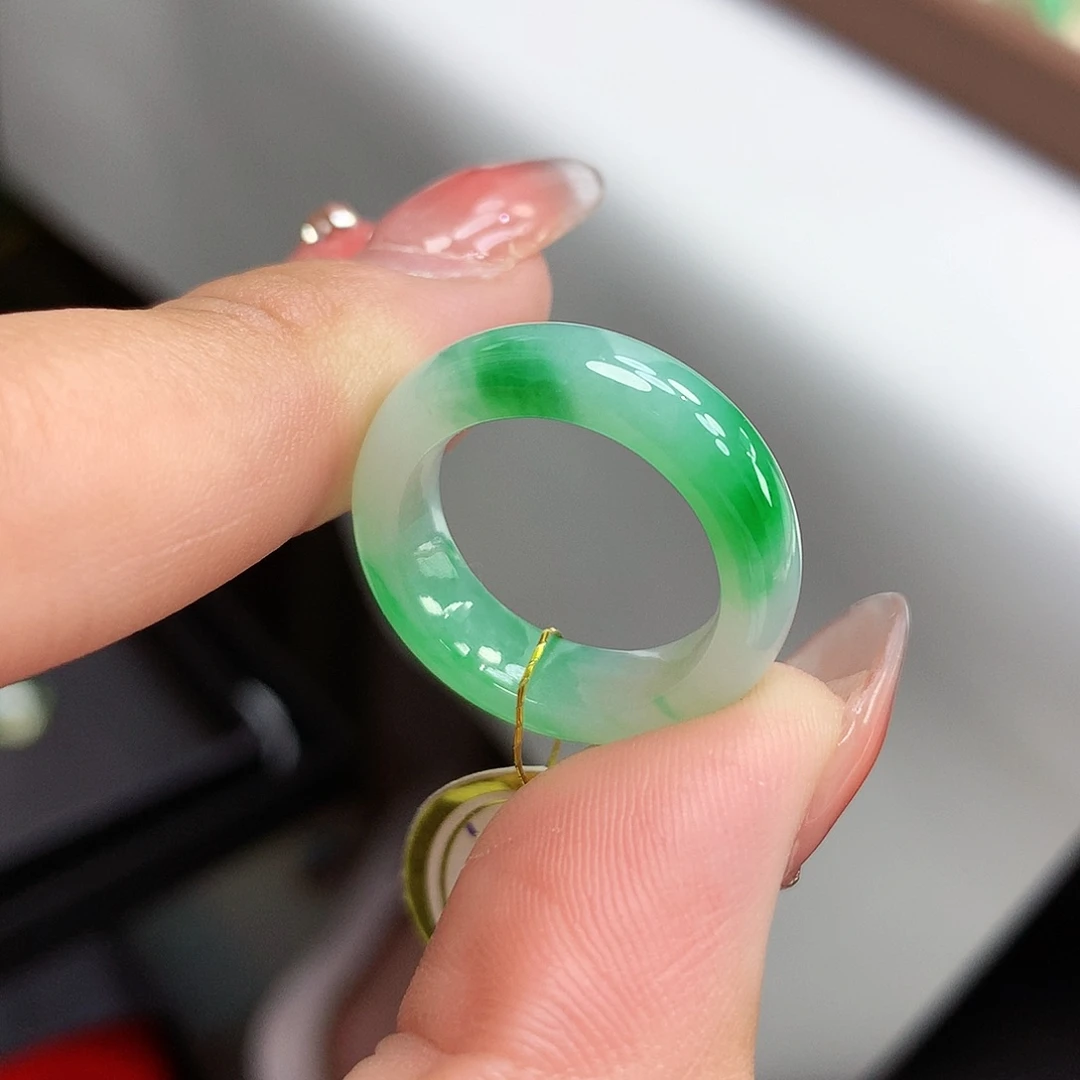 翡翠戒指未镶嵌14号