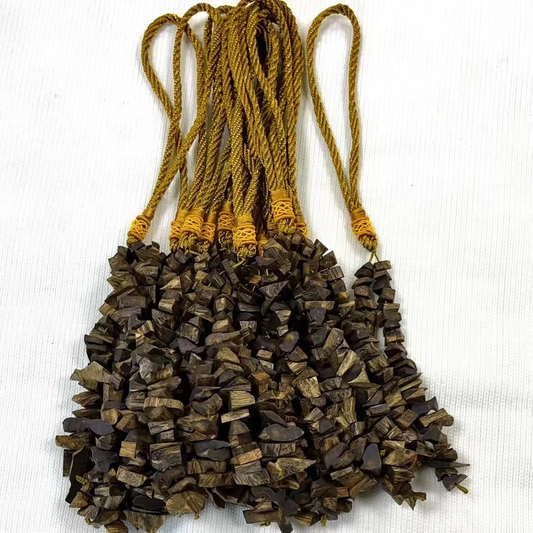 （新人必拍福利）棋楠沉香车挂原材料