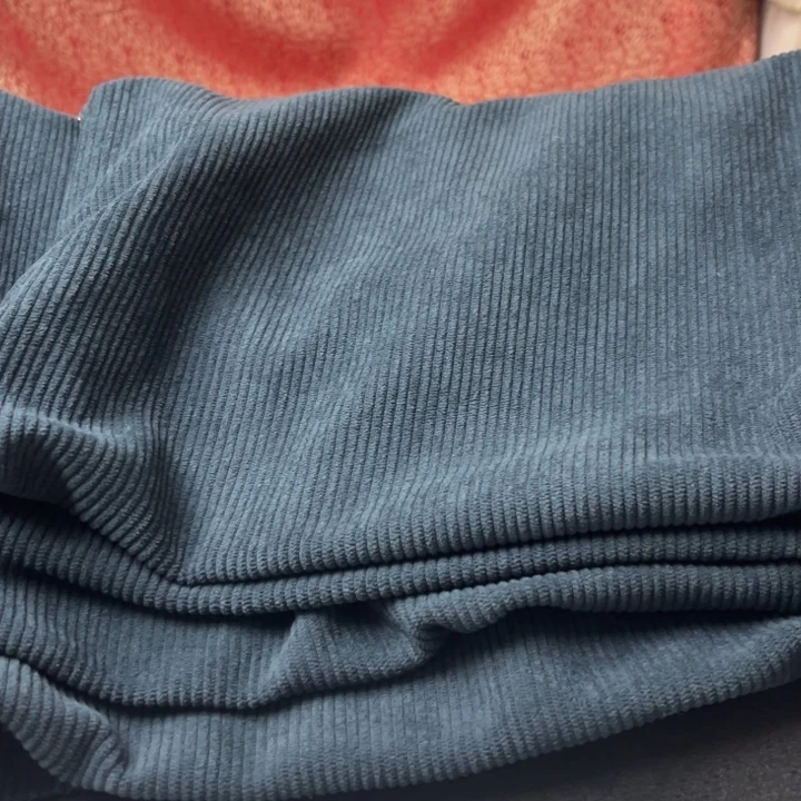 混纺深蓝色灯芯绒1.5米