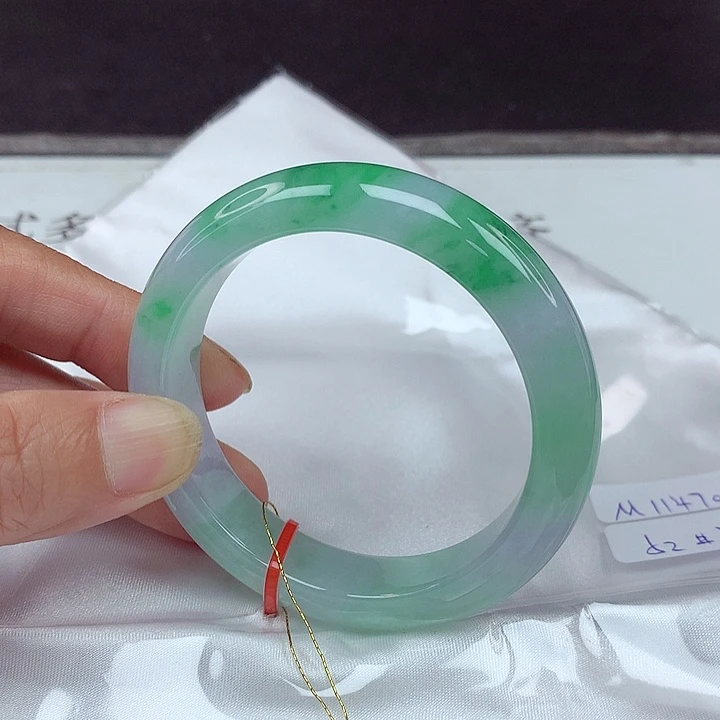 翡翠未镶嵌手镯52圈4708