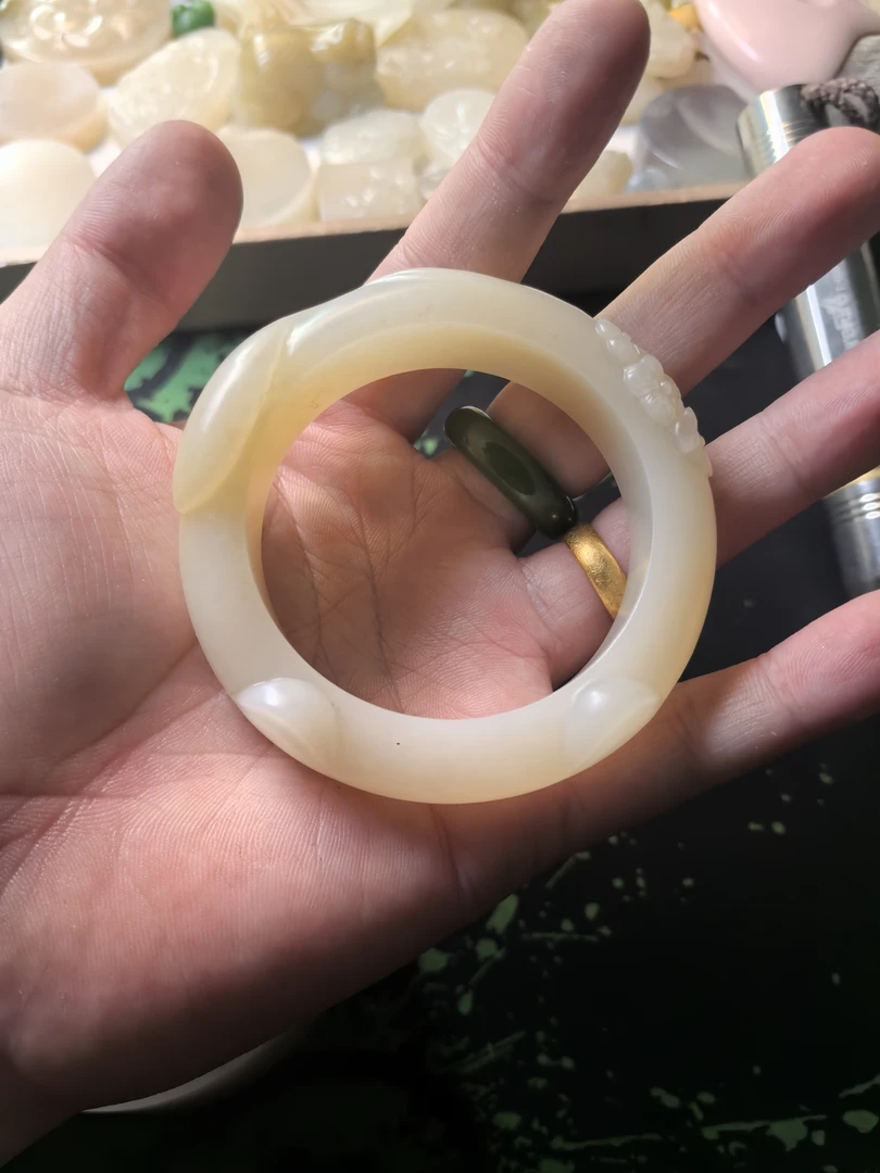 和田玉猫桌54.2圈口