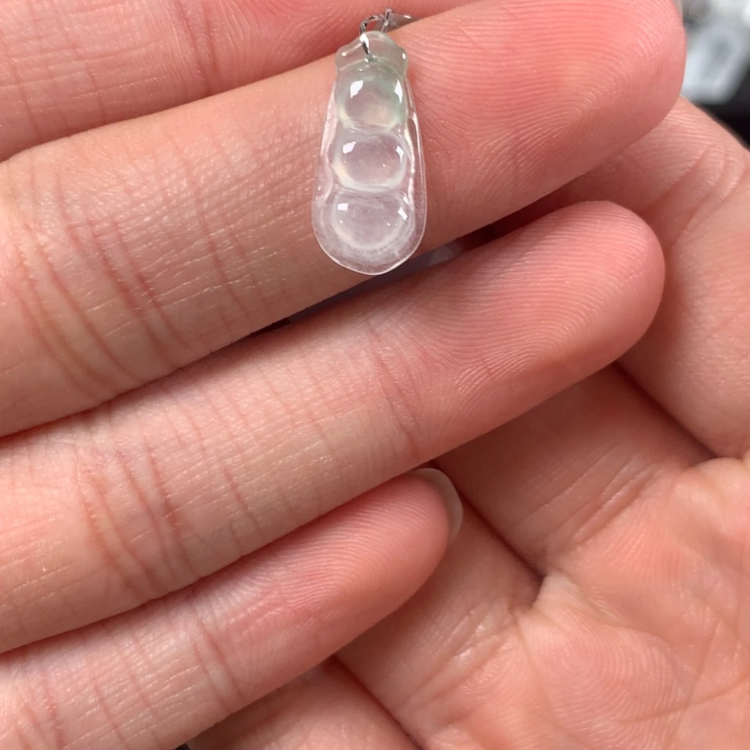 翡翠未镶嵌颈饰5764